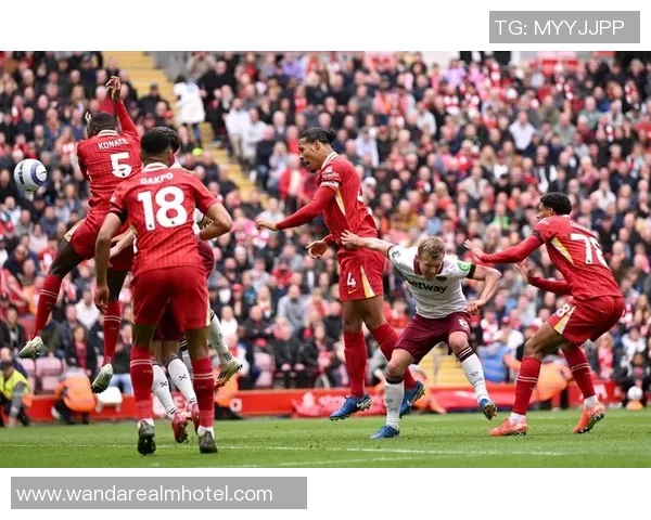 范戴克自荐皇马未果内幕揭秘球迷惊讶背后原因解析 范戴克自荐皇马未果内幕揭秘球迷惊讶背后原因解析