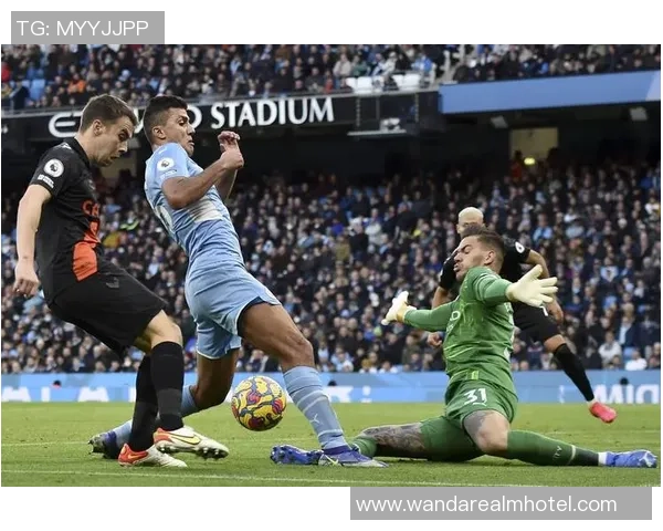 英超西甲精彩对决分析曼联迎战埃弗顿西班牙人对抗塞维利亚 英超西甲精彩对决分析曼联迎战埃弗顿西班牙人对抗塞维利亚